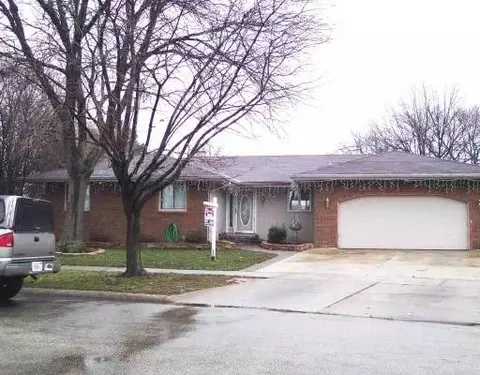 27 Devonshire Cir, Elgin, IL 60123 photo 1