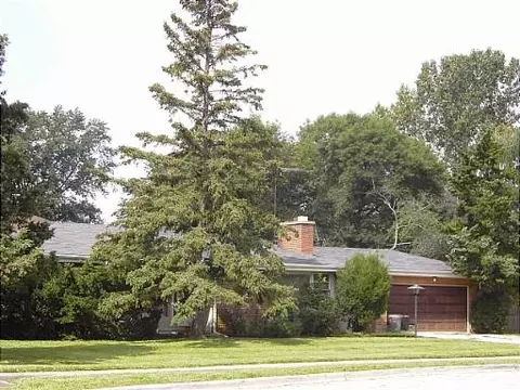 812 Wagner Rd, Glenview, IL 60025 photo 1