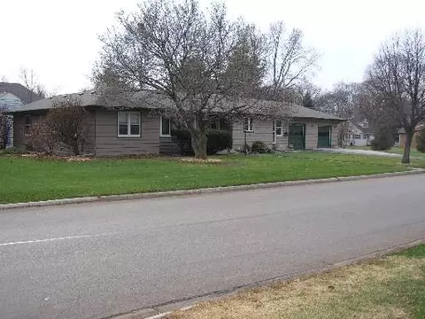 430 E 8th Ave, Naperville, IL 60563 photo 1
