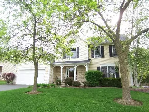 455 N Hillhurst Dr, Cary, IL 60013 photo 1