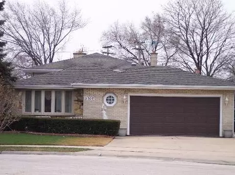 5705 Rose Ct, Berkeley, IL 60163 photo 1