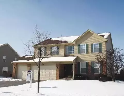 1301 White Chapel Ln, Algonquin, IL 60102 photo 1