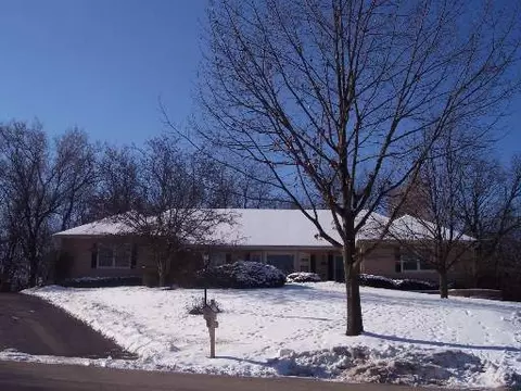 10 Hampton Ct, Algonquin, IL 60102 photo 1