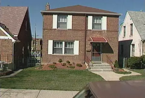 3646 W 68th Pl, Chicago, IL 60629 photo 1