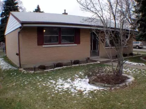 3945 Maple St, Brookfield, IL 60513 photo 1
