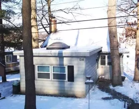 1246 Cedar Ave, Elgin, IL 60120 photo 1