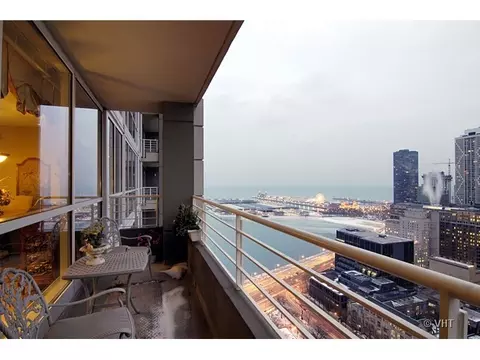 250 E Pearson #3203, Chicago, IL 60611 photo 8