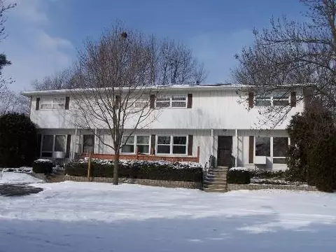 4301 Sioux Ln, Mchenry, IL 60050 photo 1