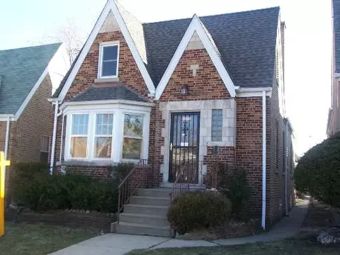 6319 W Cornelia Ave, Chicago, IL 60634 photo 1