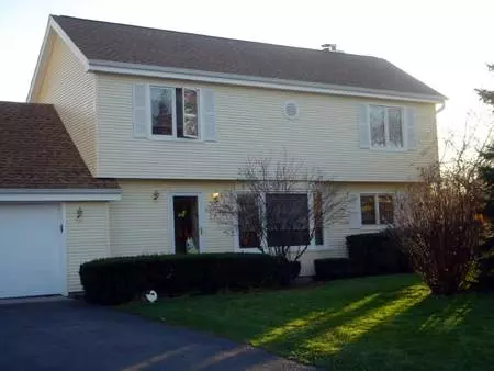 20 Inner Cir, Des Plaines, IL 60016 photo 1
