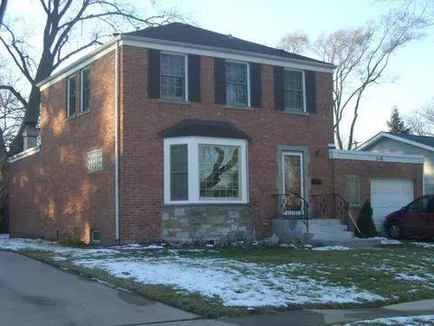 310 S Pine St, Mount Prospect, IL 60056 photo 1