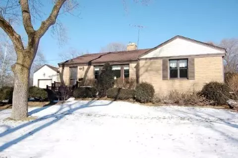 233 E Oak Ave, Wheaton, IL 60187 photo 1