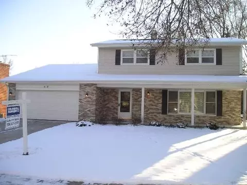 60 Redstart Rd, Naperville, IL 60565 photo 1