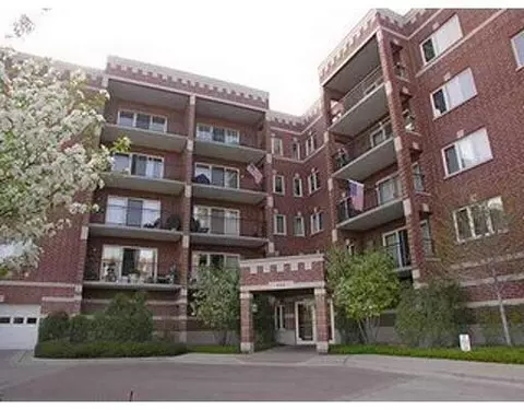 455 W Front St #502, Wheaton, IL 60187 photo 1