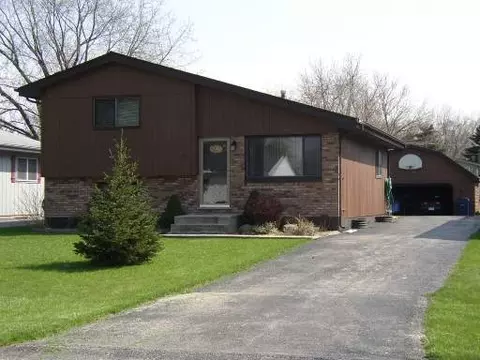 913 E Crockett Ave, Addison, IL 60101 photo 1
