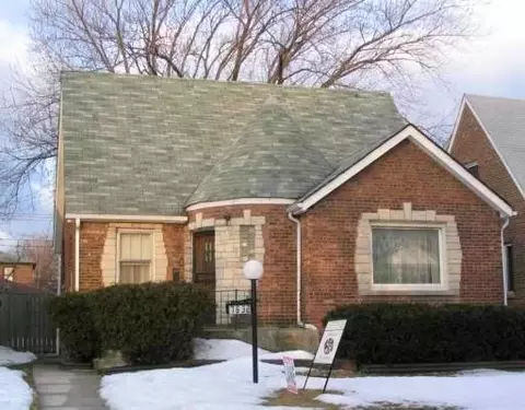 7632 S Artesian Ave, Chicago, IL 60652 photo 1