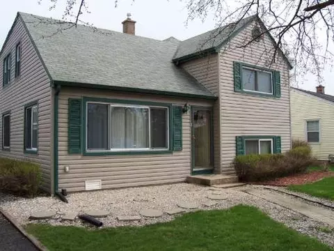 7643 S Beloit Ave, Bridgeview, IL 60455 photo 1