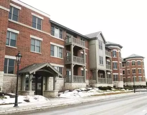 271 E Railroad Ave #102, Bartlett, IL 60103 photo 1