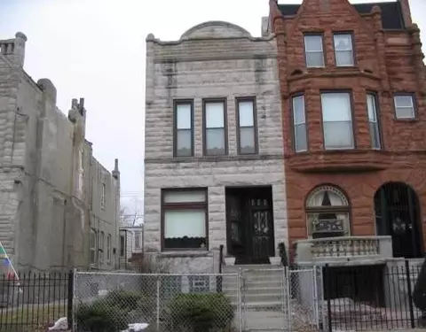 4428 S Berkeley Ave, Chicago, IL 60653 photo 1