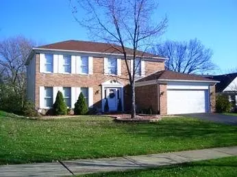 1221 Creekside Dr, Wheaton, IL 60187 photo 1