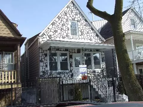 4025 S Artesian Ave, Chicago, IL 60632 photo 1