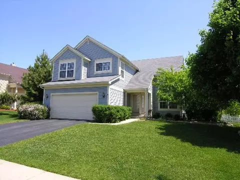 1339 Beacon Ln, Bartlett, IL 60103 photo 1