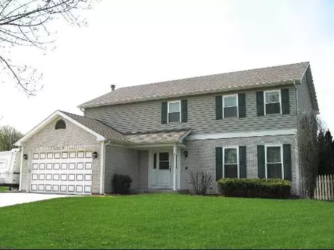 1900 Aspen Dr, Algonquin, IL 60102 photo 1