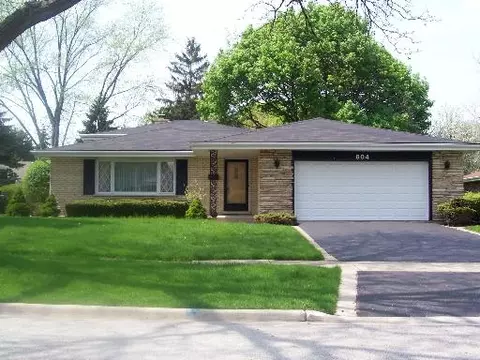 804 S Robert Dr, Mount Prospect, IL 60056 photo 1