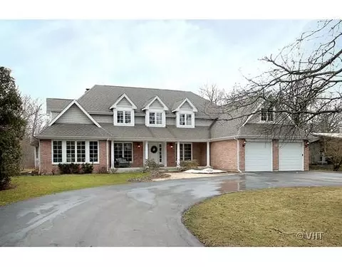 231 Ramsay Rd, Deerfield, IL 60015 photo 1