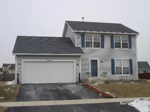 2012 Matthew Dr, Montgomery, IL 60538 photo 1