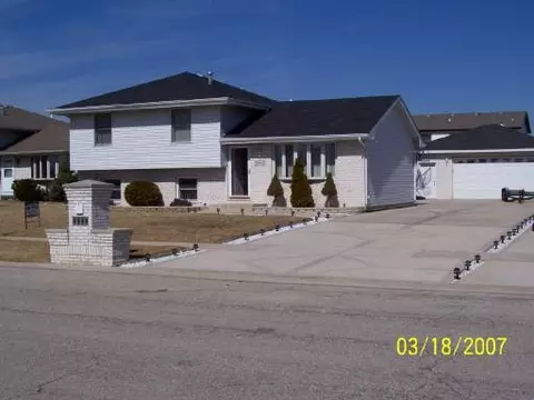 6909 Manchester Dr, Plainfield, IL 60544 photo 1