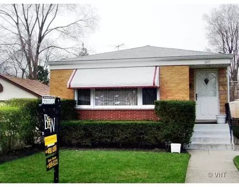 2417 Nathaniel Pl, Evanston, IL 60202 photo 1