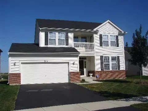 3212 E Thunderbird Ct, Aurora, IL 60503 photo 1