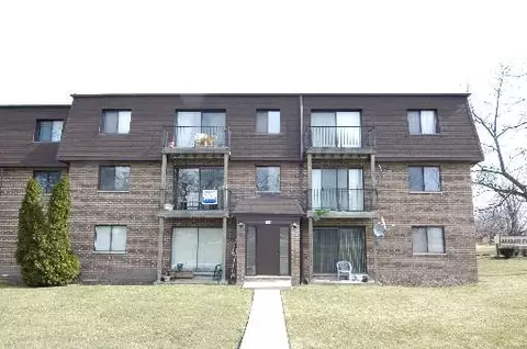 499 Old Mchenry Rd #2b, Wheeling, IL 60090 photo 1
