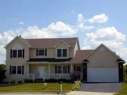3203 Foxview Highland Dr, Mchenry, IL 60050 photo 1