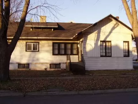 991 E Oak St, Kankakee, IL 60901 photo 1