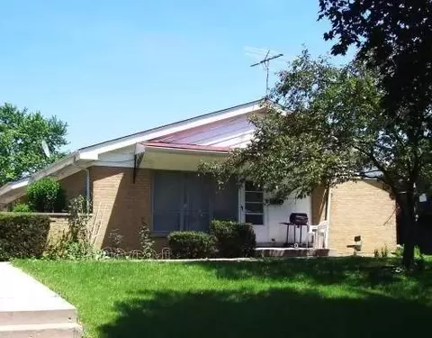 13 N May, Addison, IL 60101 photo 1