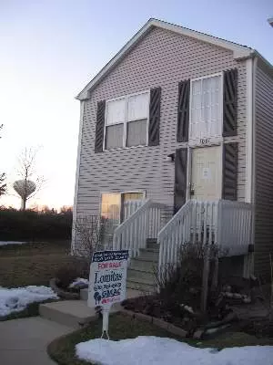 1081 E Symphony Dr, Aurora, IL 60504 photo 1