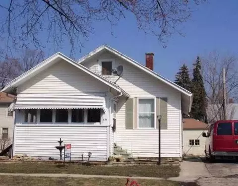 554 Binder St, Aurora, IL 60505 photo 1
