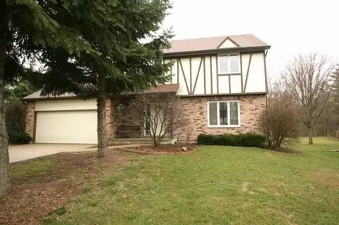 620 Maple Ave, Marengo, IL 60152 photo 1