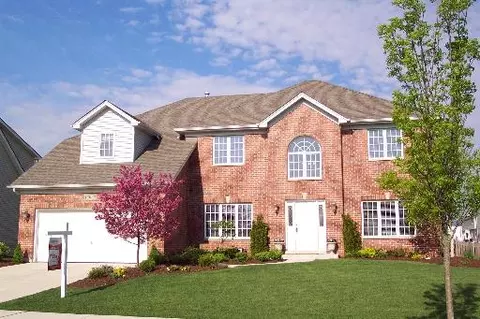 13032 Skyline Dr, Plainfield, IL 60585 photo 1