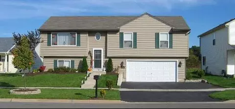 334 Timber Dr, Harvard, IL 60033 photo 1