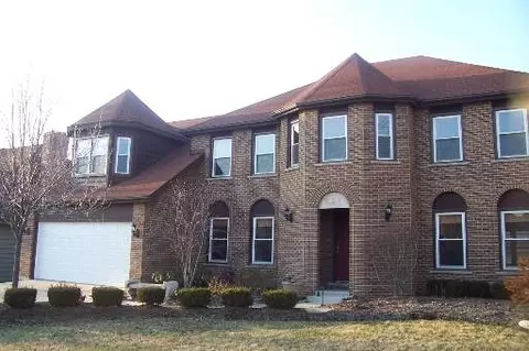 621 Chippewa Dr, Naperville, IL 60563 photo 1