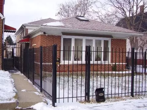 8906 S Normal Ave, Chicago, IL 60620 photo 1