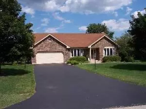 723 Braintree Ln, Bartlett, IL 60103 photo 1