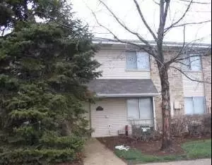 1755 Robin Ln UNIT B, Hoffman Estates, IL 60169 photo 1
