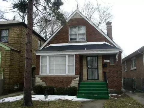 568 E 104th Pl, Chicago, IL 60628 photo 1