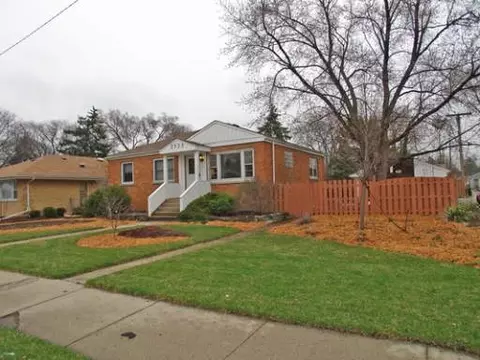 2933 Maple Ave, Brookfield, IL 60513 photo 1