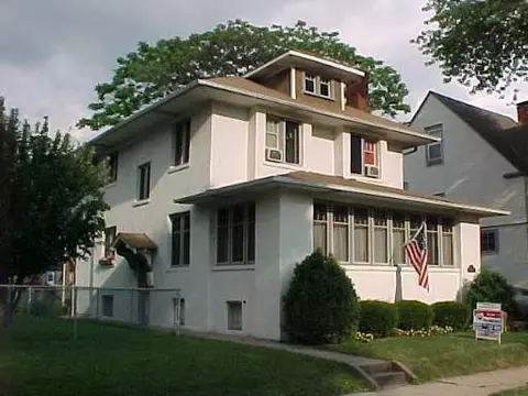 3437 S Euclid Ave, Berwyn, IL 60402 photo 1