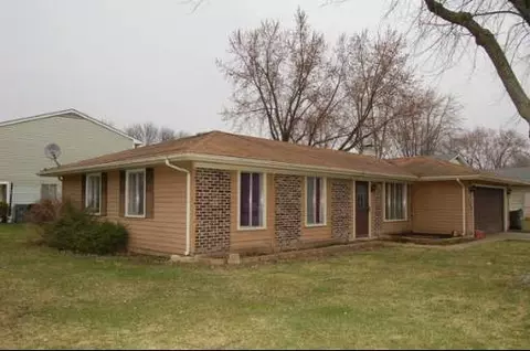 1100 Hunter, Elgin, IL 60120 photo 1
